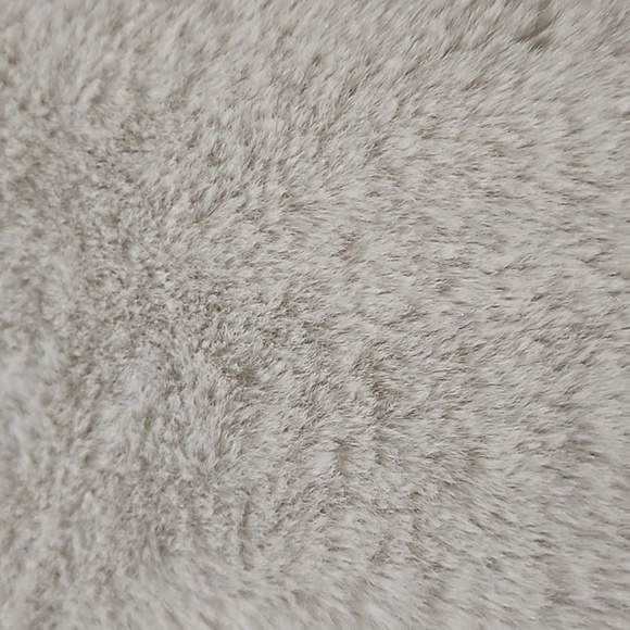 Faux fur jacket - Picture 10 of 11